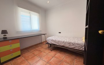 Property slide 16
