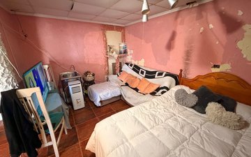 Property slide 20