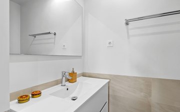 Property slide 15