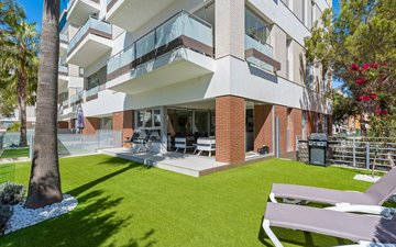 Property slide 20
