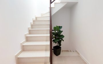 Property slide 16
