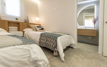 Property slide 17