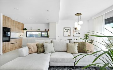 Property slide 18