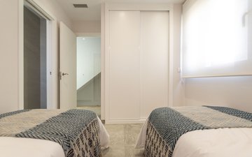 Property slide 18