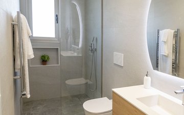Property slide 19
