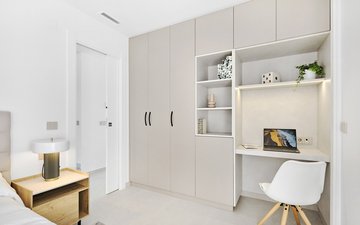 Property slide 20
