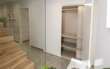 Property slide 21