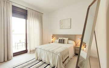 Property slide 22