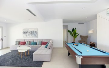 Property slide 28