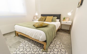 Property slide 10