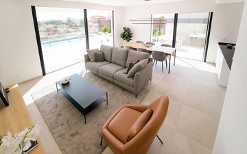 Property slide 10