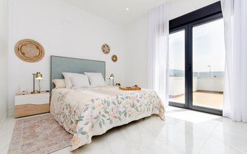 Property slide 32