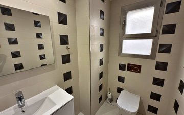Property slide 21