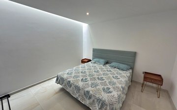 Property slide 43