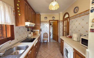 Property slide 24