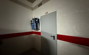 Property slide 21
