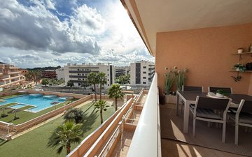 Property slide 16