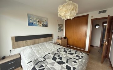 Property slide 16