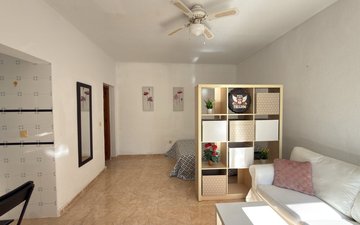 Property slide 25