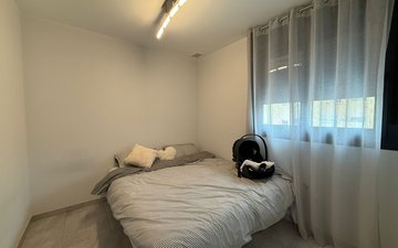 Property slide 11
