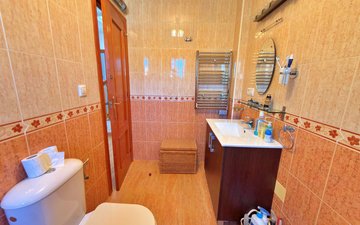 Property slide 16
