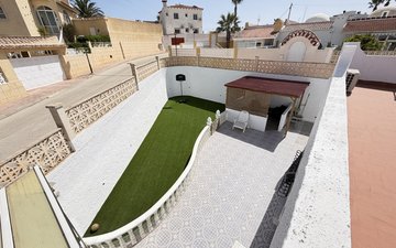 Property slide 10