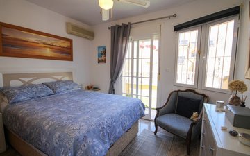 Property slide 25