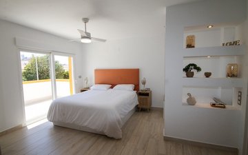 Property slide 14