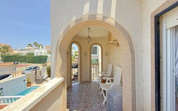 Property slide 15