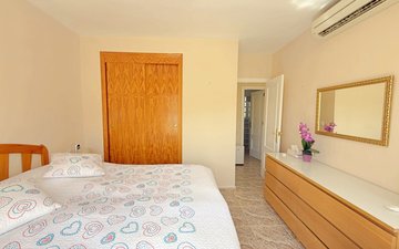 Property slide 25