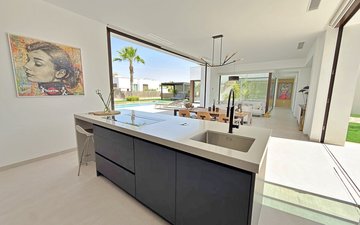 Property slide 22