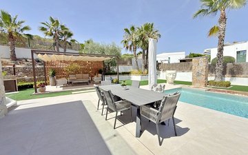 Property slide 7