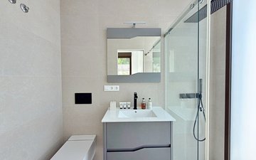 Property slide 35