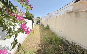 Property slide 25
