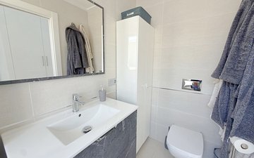 Property slide 29