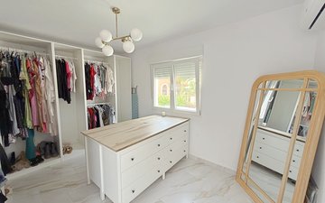 Property slide 33