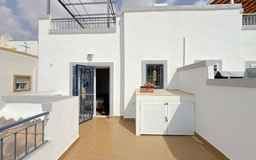 Property slide 21
