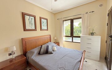 Property slide 22