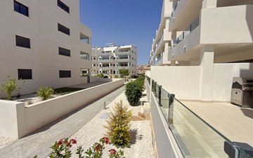 Property slide 10