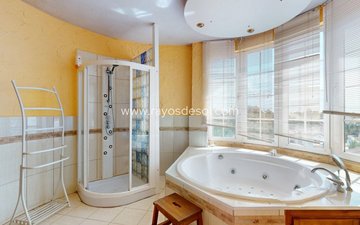 Property slide 22
