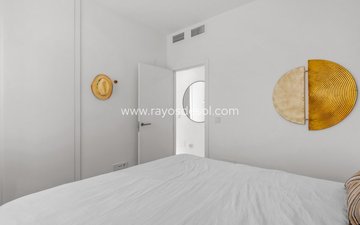 Property slide 25