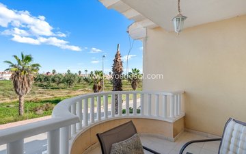 Eigenschaftsfolie 24