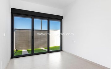 Property slide 44