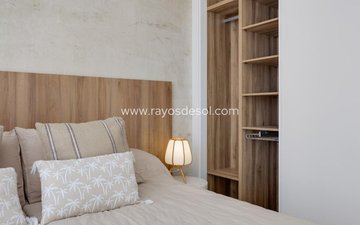 Property slide 32