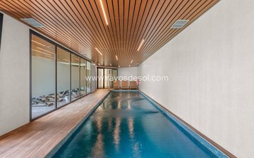 Property slide 32