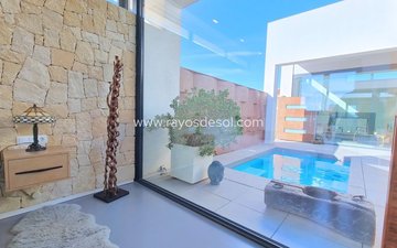 Property slide 32