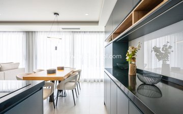 Property slide 22