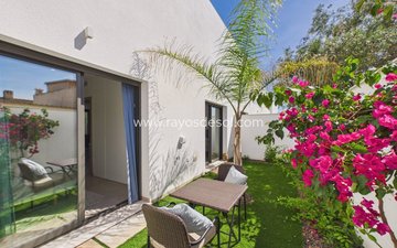 Property slide 14