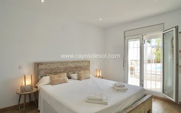Property slide 20