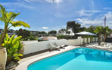 Property slide 44